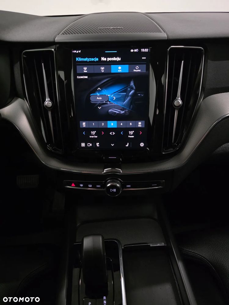 Volvo XC 60 B4 D Geartronic RDesign - 15