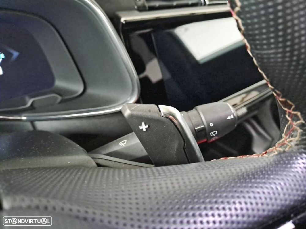 DS DS7 E-Tense Performance Line+ EAT8 - 15