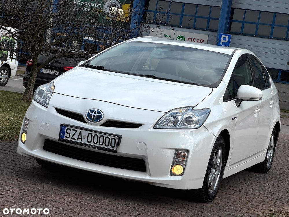 Toyota Prius - 1