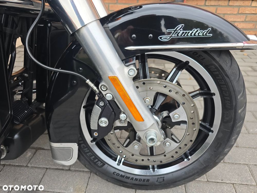 Harley-Davidson Touring Ultra Limited - 5