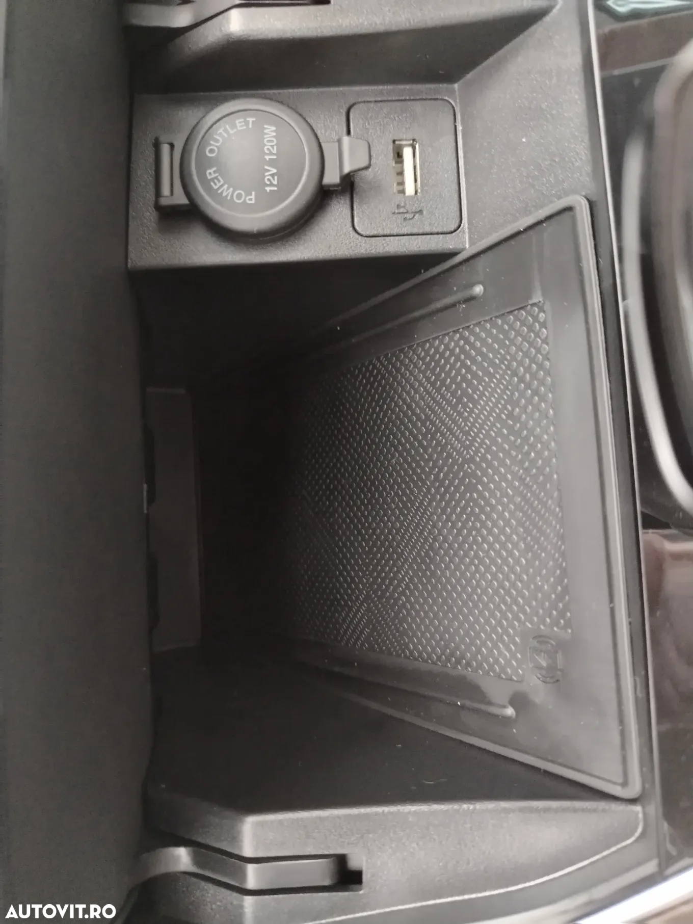 DFSK E5 Fengon PHEV - 29