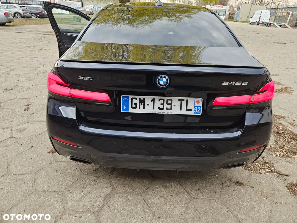 BMW Seria 5 545e xDrive M Sport sport - 4