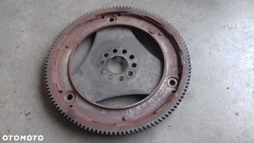 koło zamachowe 06E105323B automat A6 C6 3.2 FSI AUK - 2