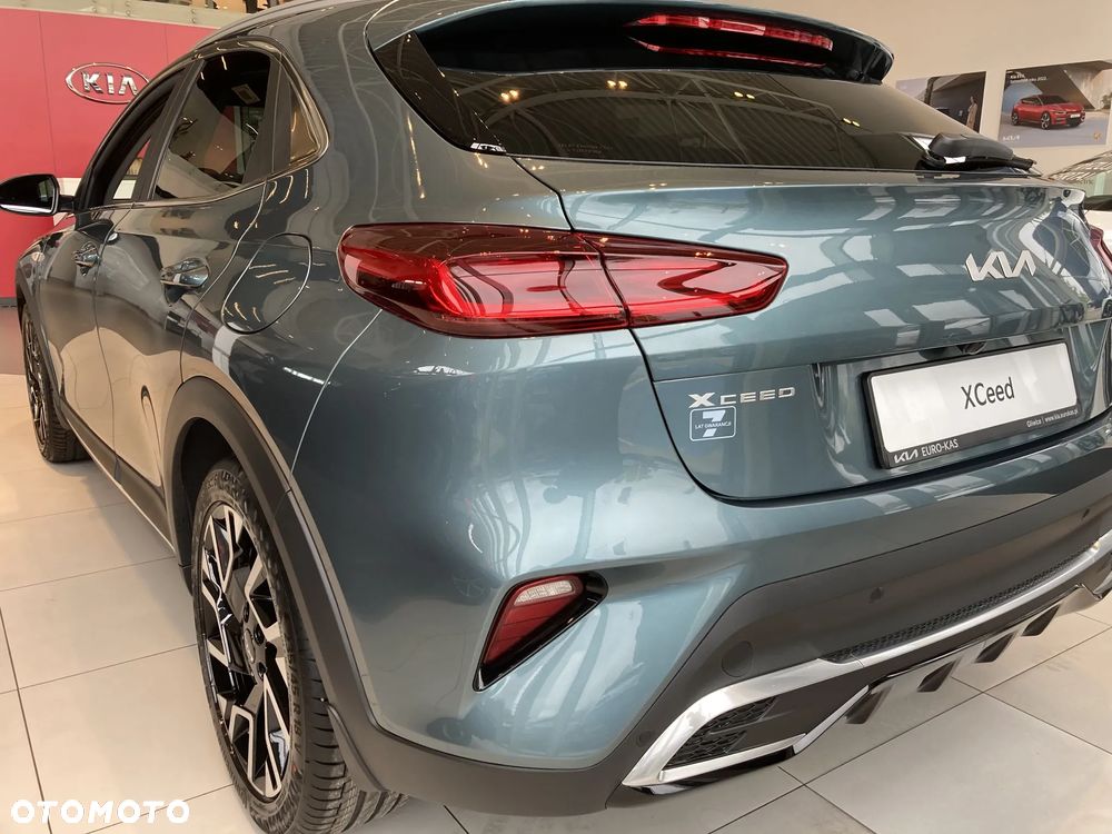 Kia XCeed 1.5 T-GDI M - 2