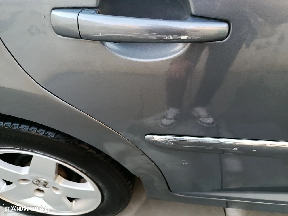 Peugeot 207 1.4 HDi Urban - 8