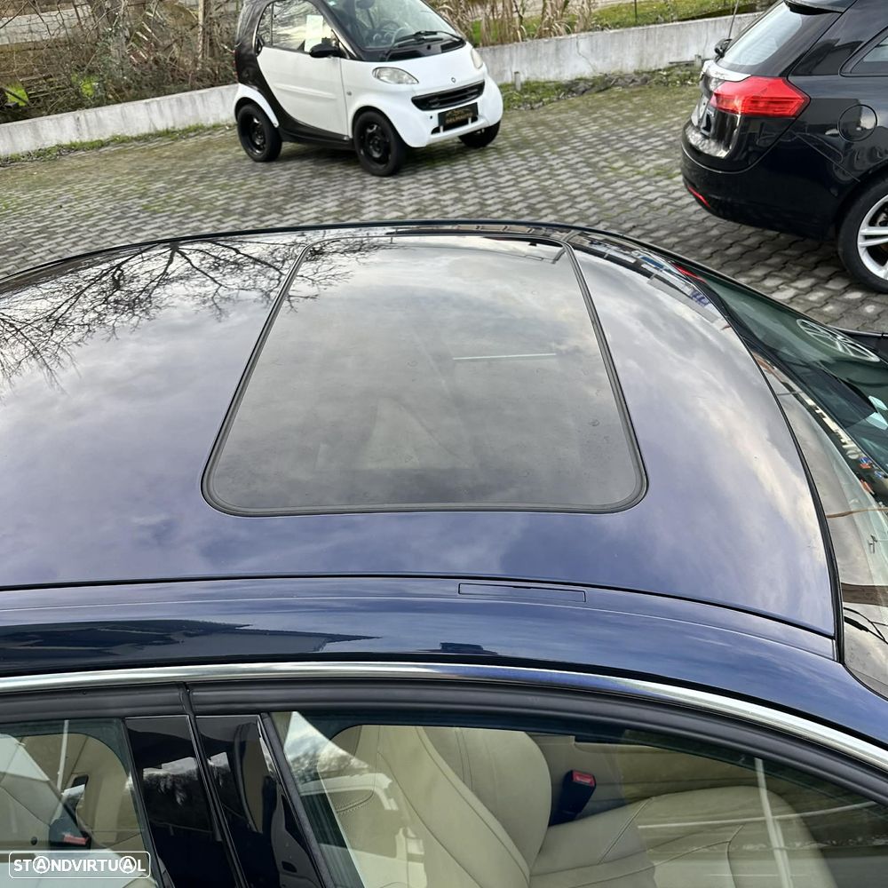 BMW 320 d Auto Line Luxury - 15