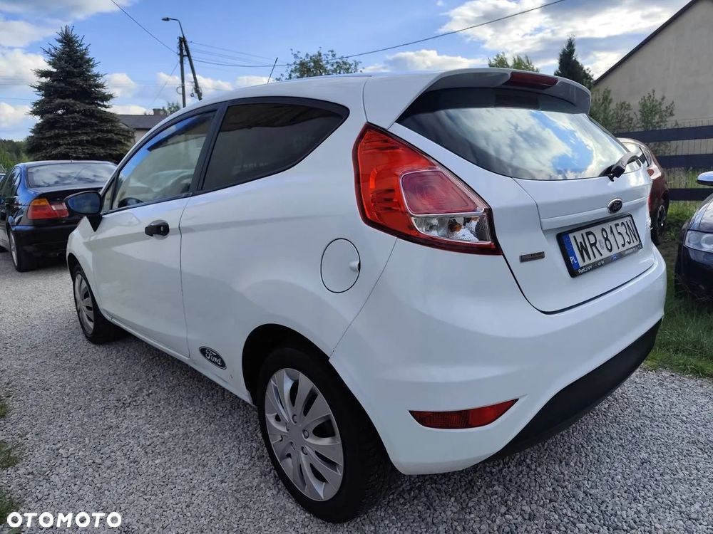 Ford Fiesta 1.5 TDCi Ambiente - 7