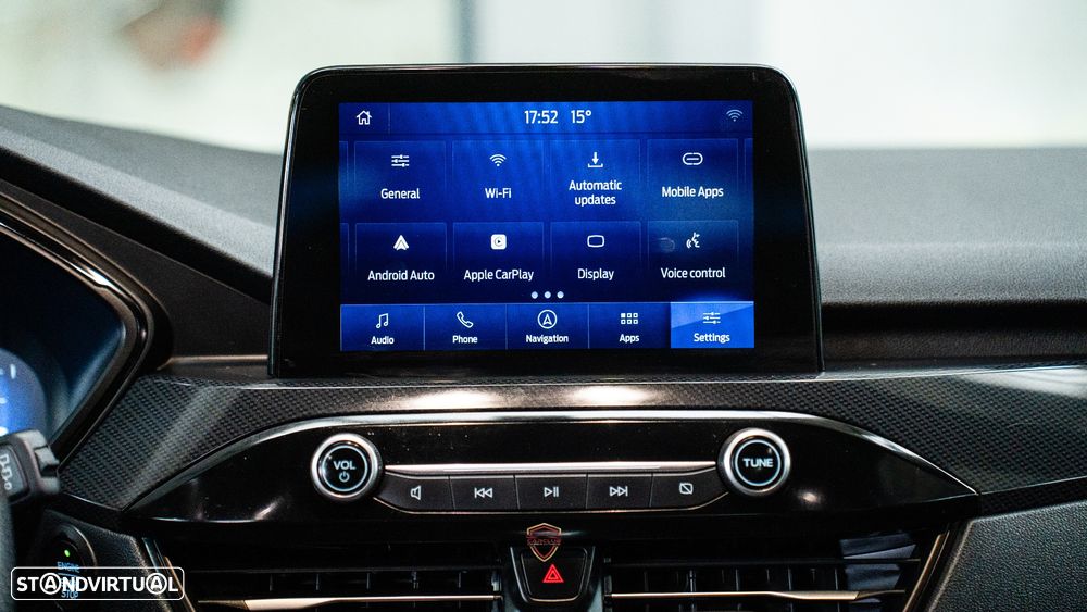 Ford Kuga 1.5 EcoBoost ST-LINE - 30