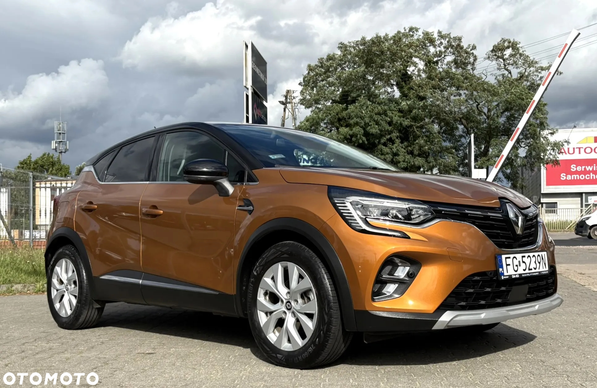 Renault Captur 1.6 E-TECH Full Hybrid 145 Intens - 3