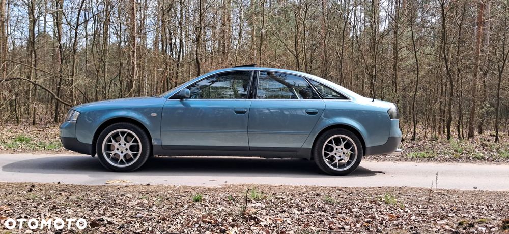 Audi A6 Limousine 2.4 - 4