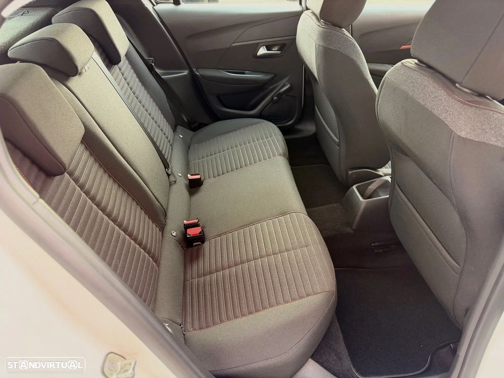 Peugeot 208 1.2 PureTech Active Pack - 14