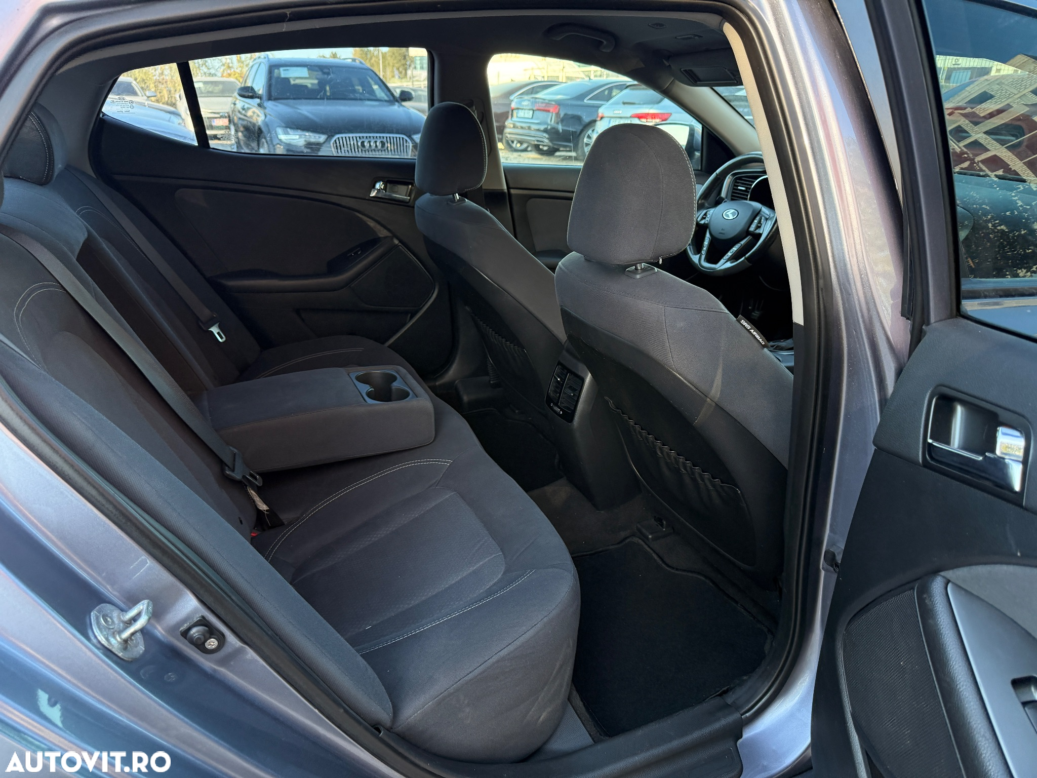 Kia Optima - 16