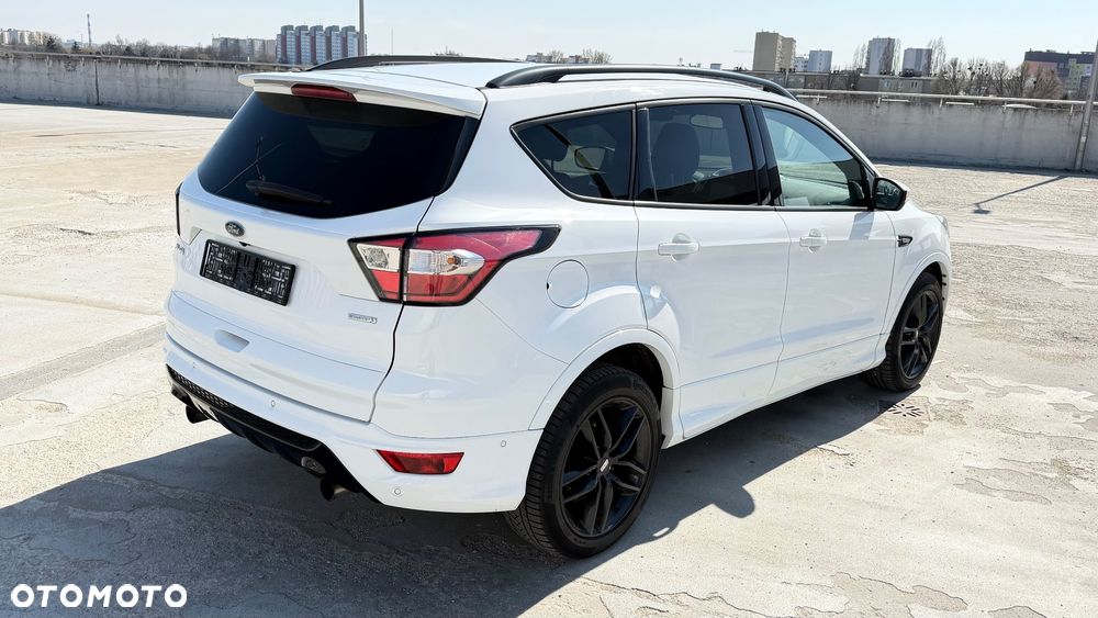 Ford Kuga 2.0 EcoBoost 4x4 ST-Line - 24