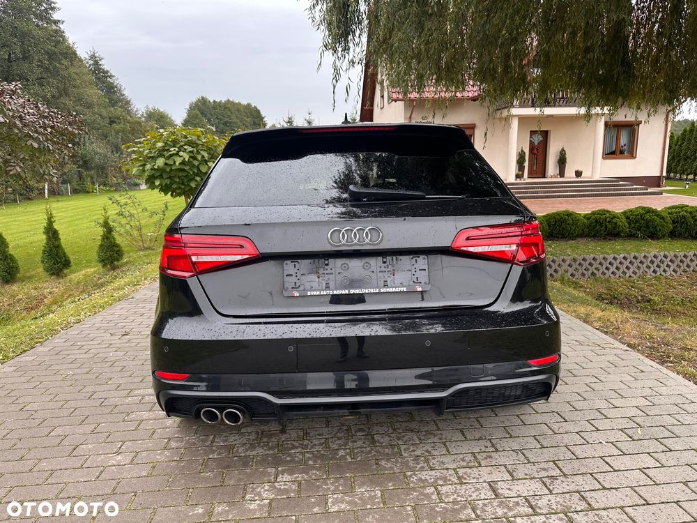 Audi A3 Sportback 2.0 TDI S tronic S line Sportpaket - 4
