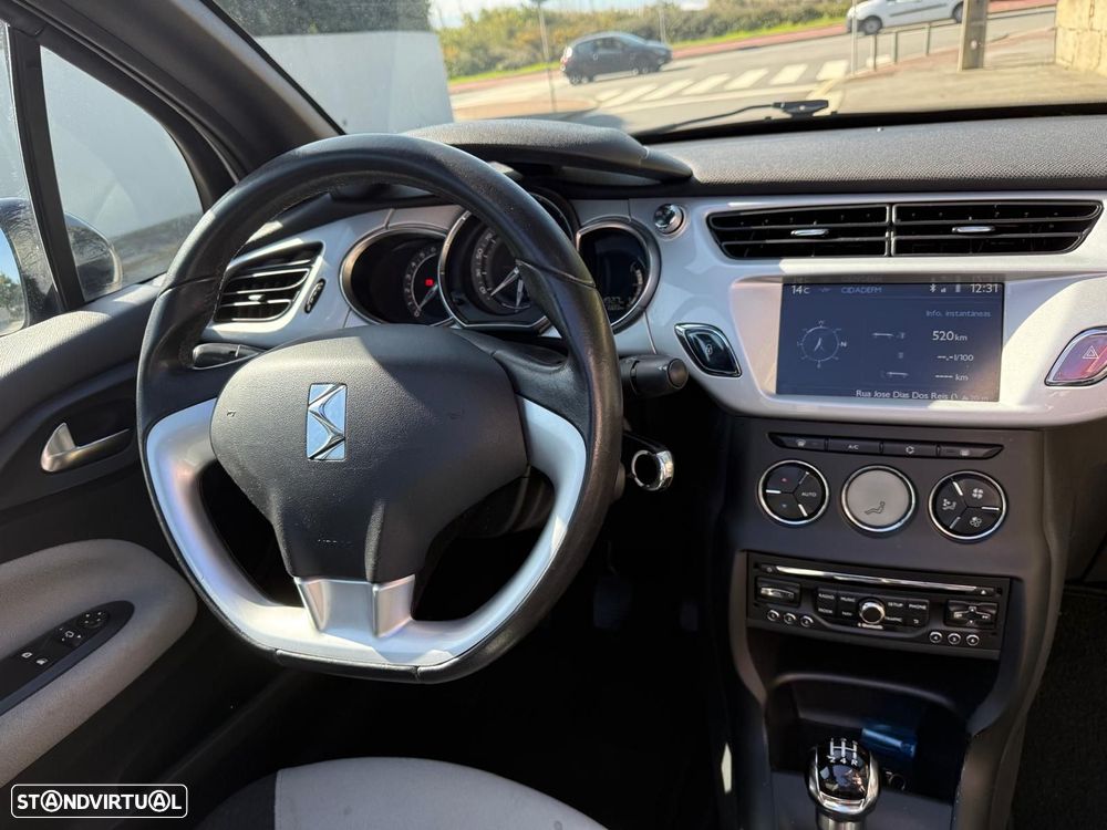 Citroën DS3 Cabrio 1.2 VTi So Chic - 7