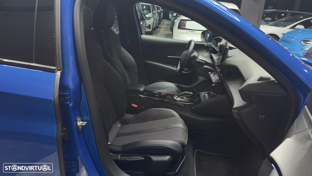 Peugeot e-208 GT - 54