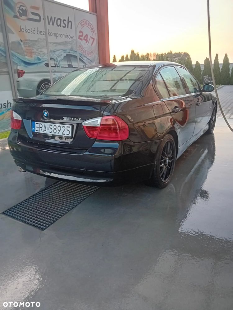 BMW Seria 3 320d - 1