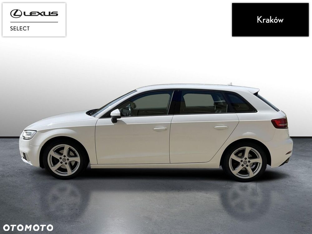Audi A3 Sportback - 2