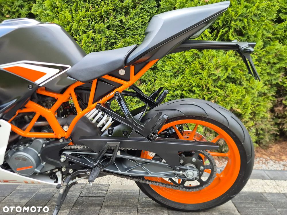 KTM RC 125 - 14