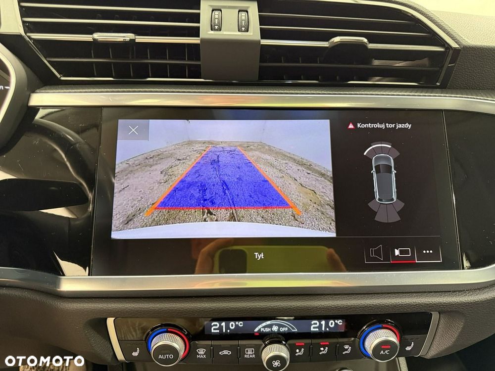 Audi Q3 - 21