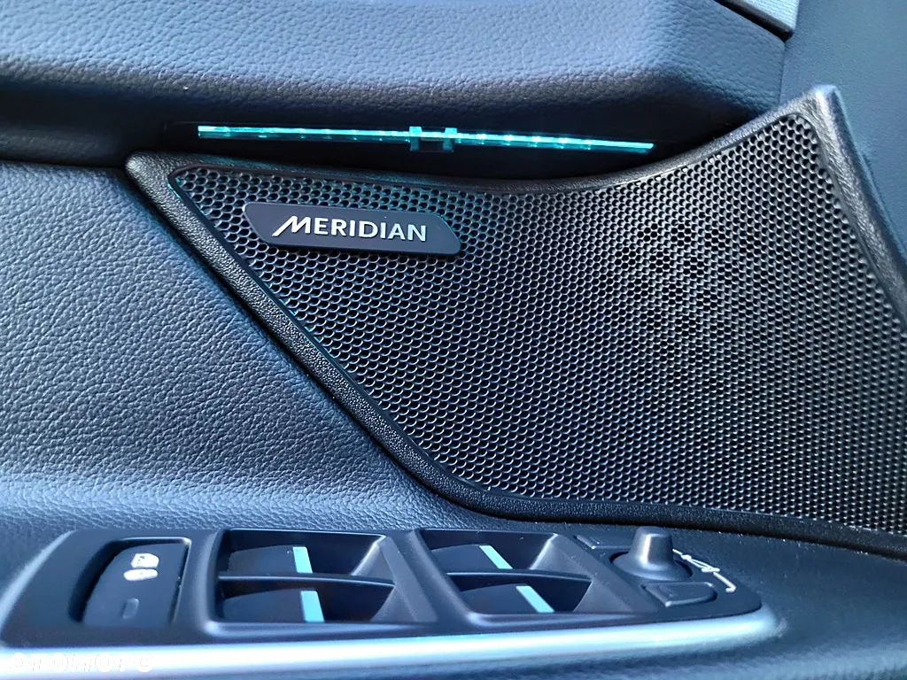 Jaguar XF 2.0 i4D R-Sport - 28