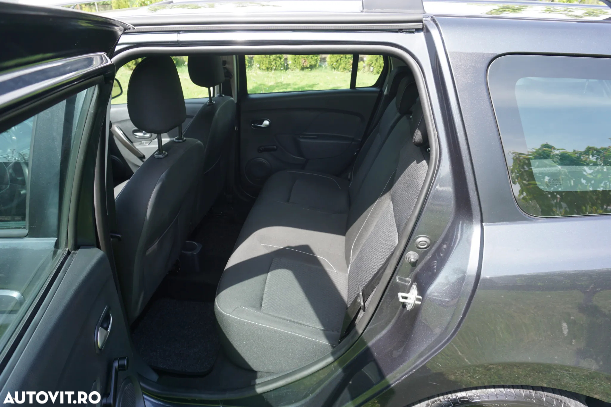 Dacia Logan MCV 0.9 TCe 90 CP Easy-R Prestige - 8