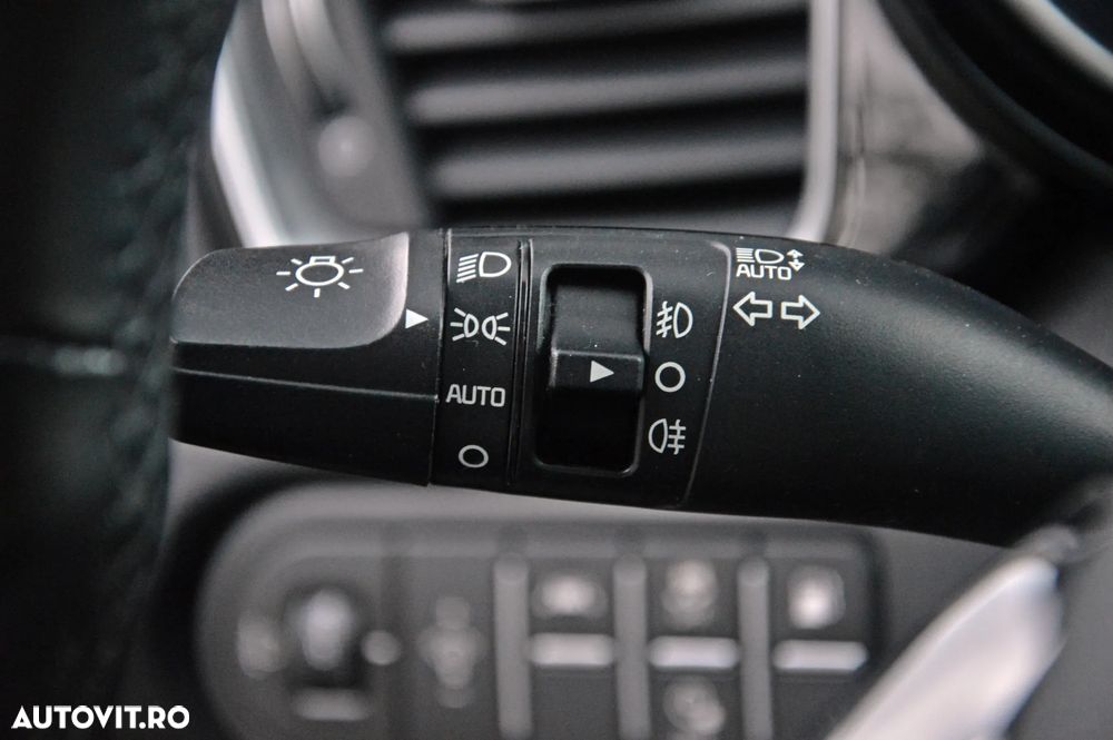 Kia XCeed 1.6 GDI DCT6 OPF Plug-in-Hybrid PLATINUM - 32