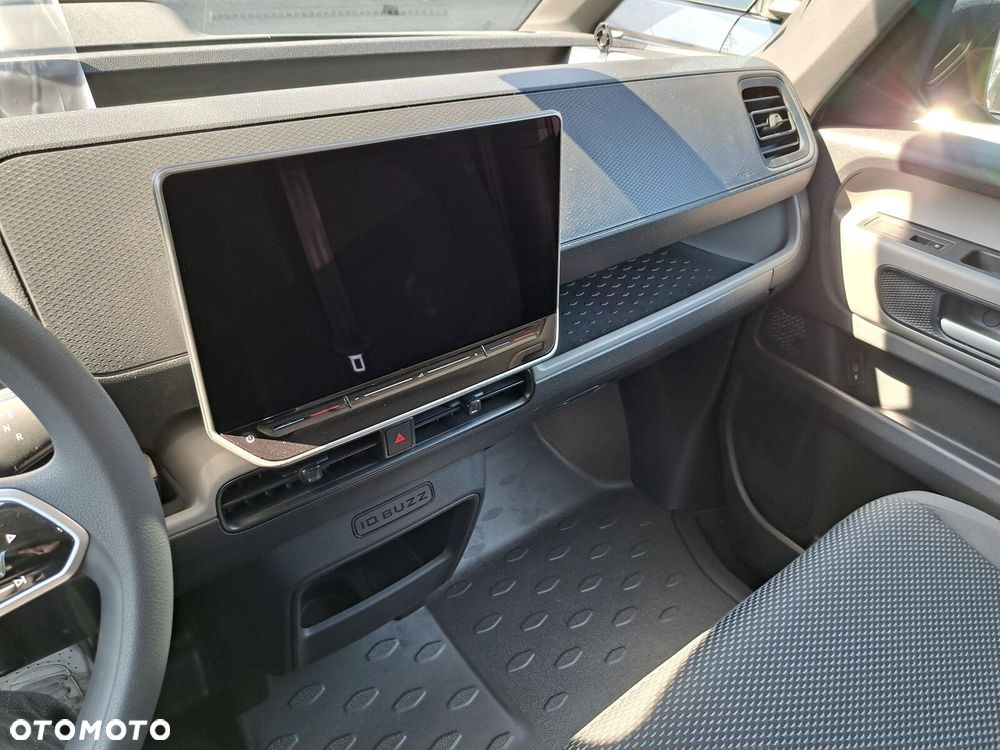 Volkswagen ID. Buzz - 15