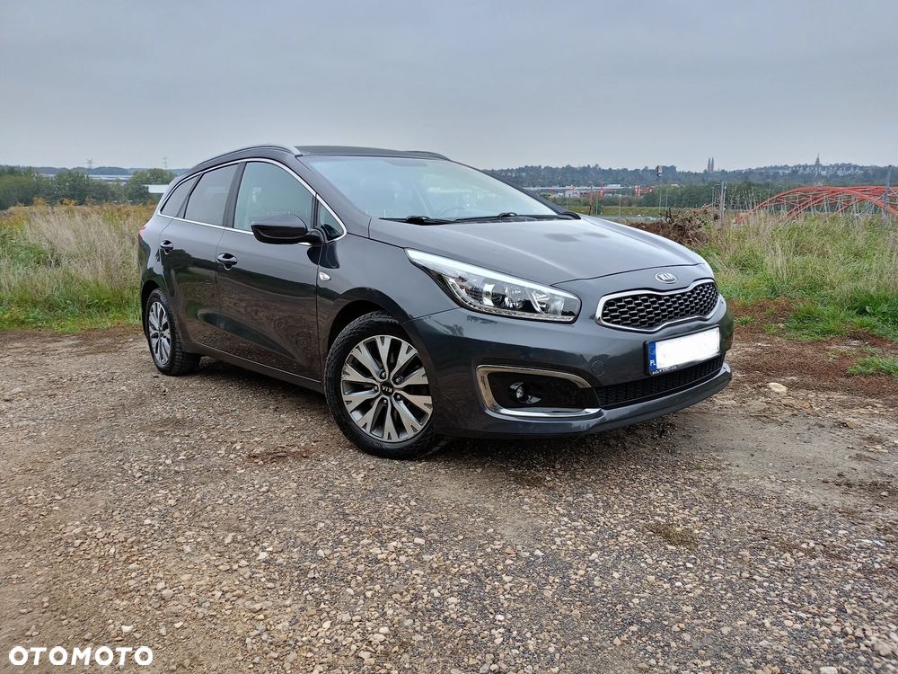 Kia Ceed Cee'd 1.6 GDI L Business Line - 2