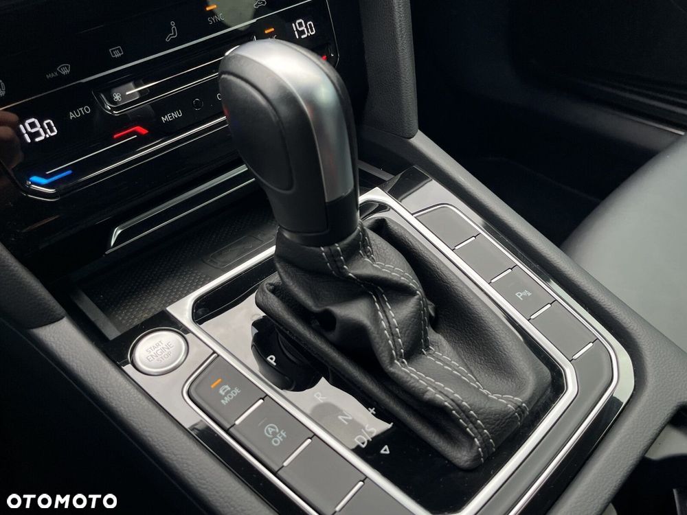 Volkswagen Arteon Shooting Brake 2.0 TDI 4Motion R-Line DSG - 29