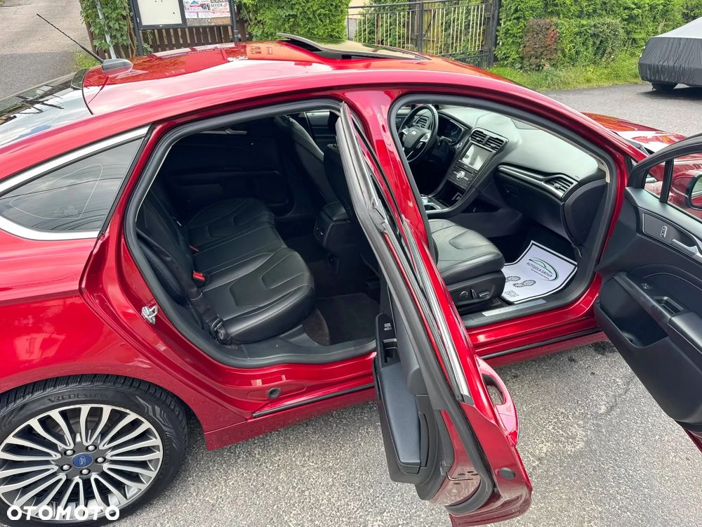 Ford Mondeo 2.0 Hybrid Titanium - 11