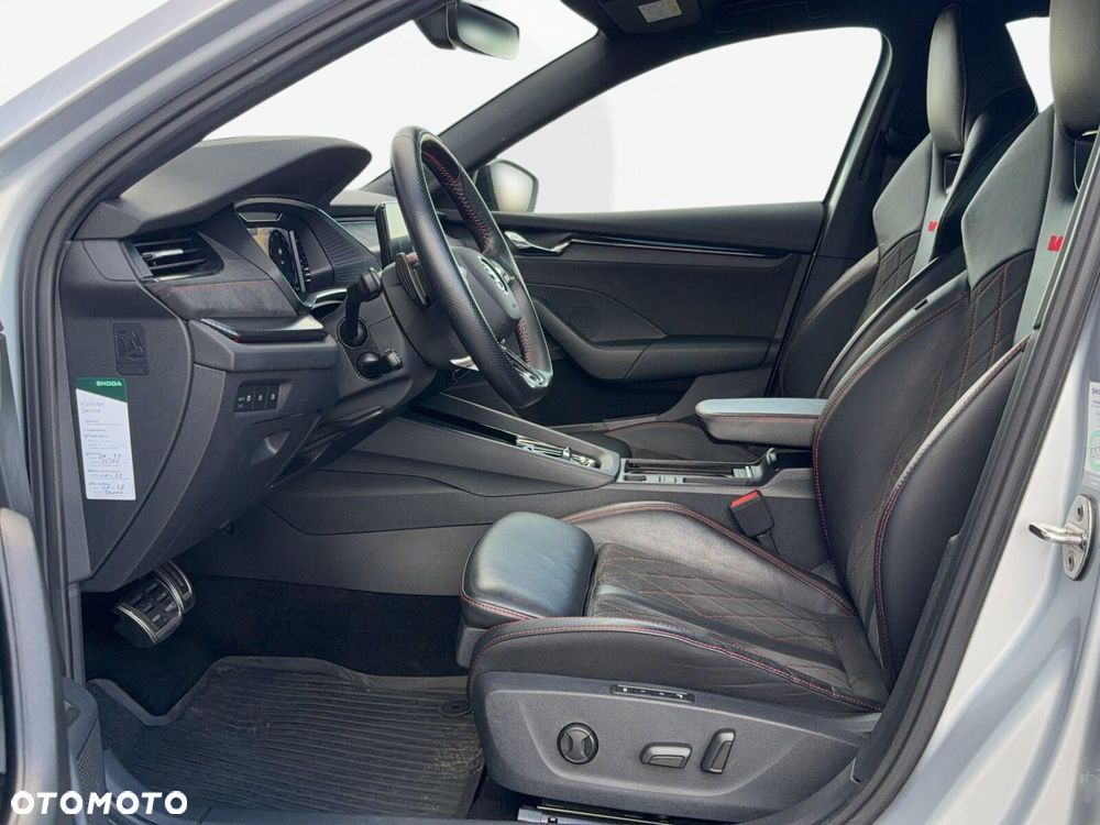 Skoda Octavia 2.0 TDI RS DSG - 10