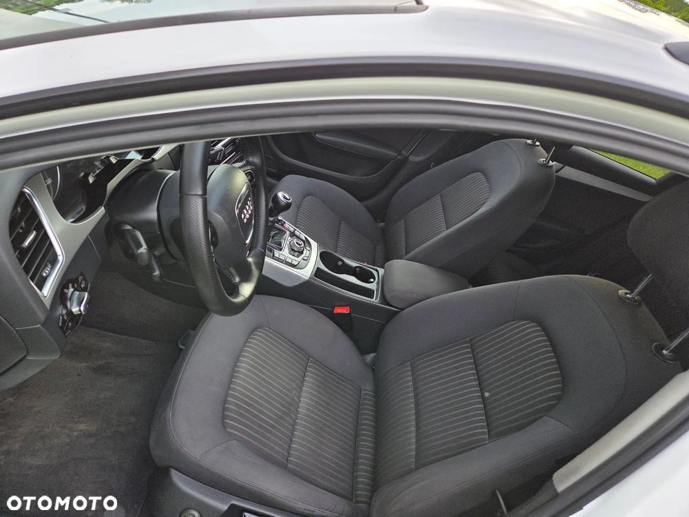 Audi A4 Avant 1.8 TFSI Ambition - 12
