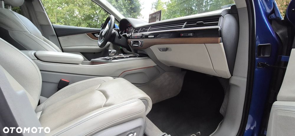 Audi Q7 - 20