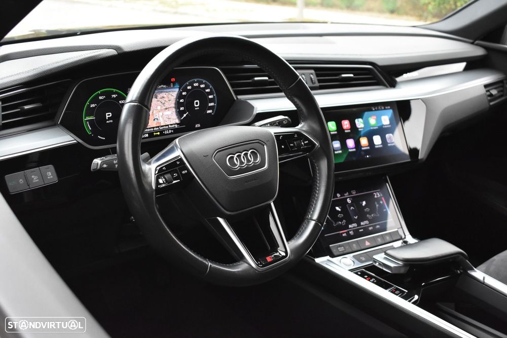 Audi e-tron 55 quattro S line - 22
