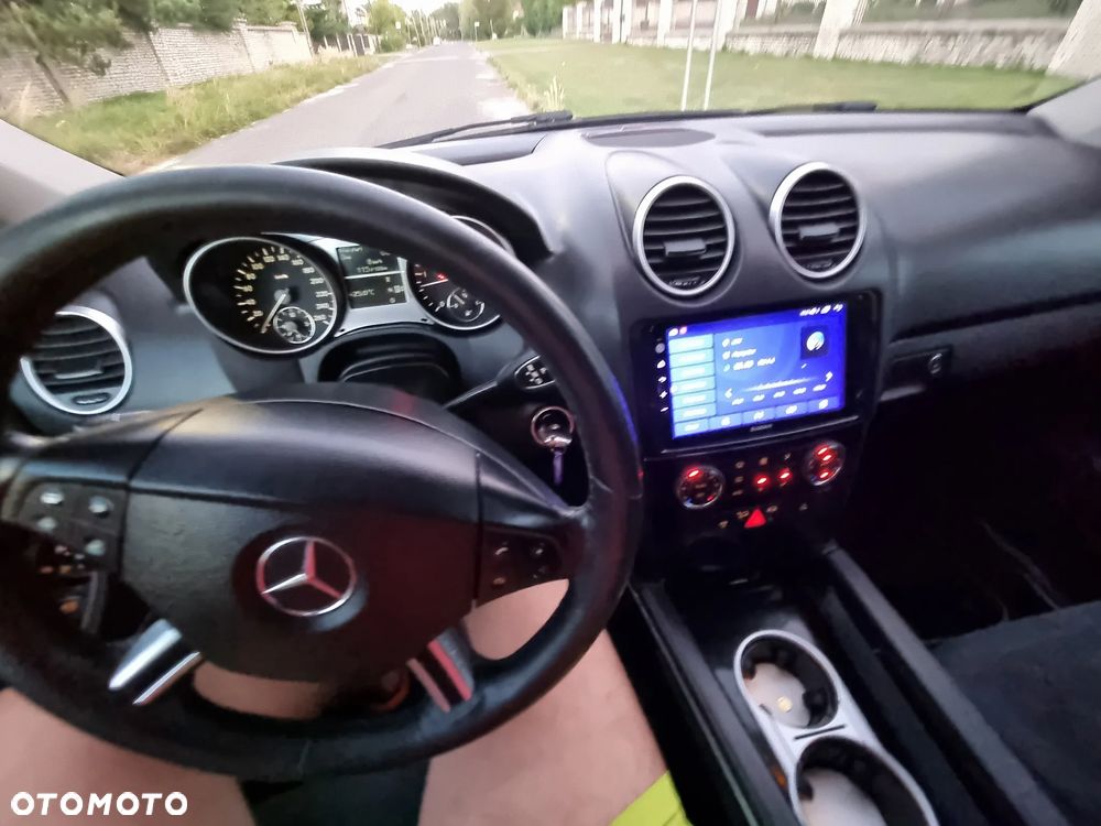 Mercedes-Benz ML - 35