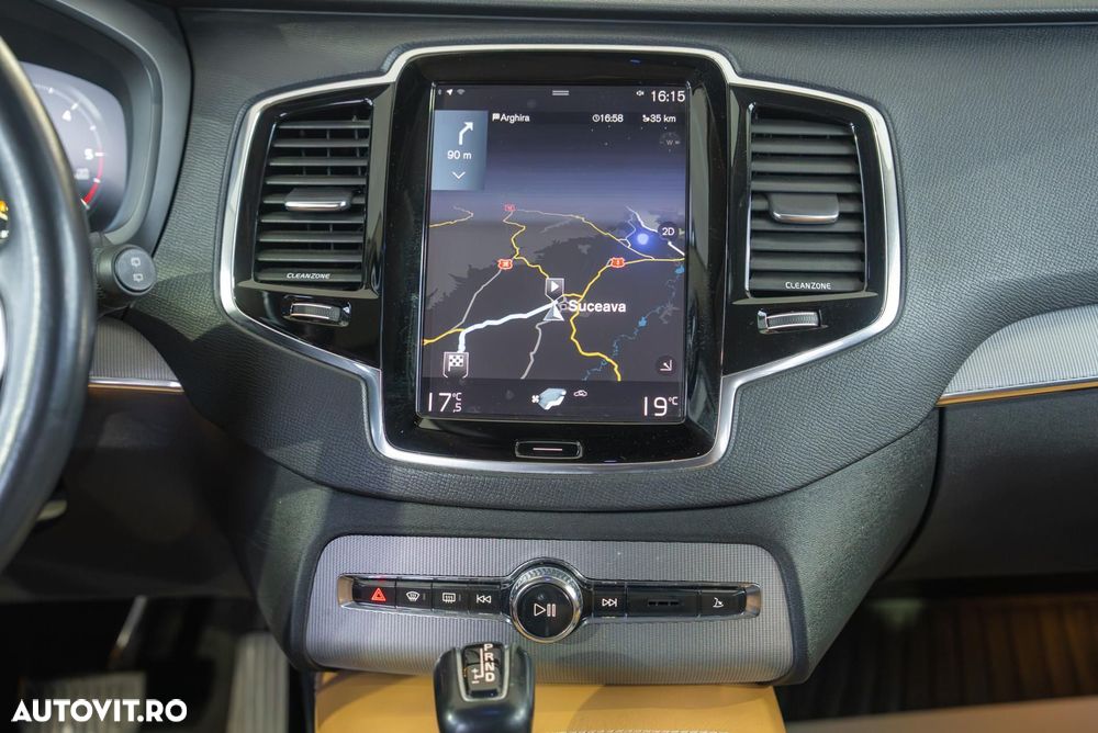 Volvo XC 90 D5 AWD Geartronic Inscription - 18