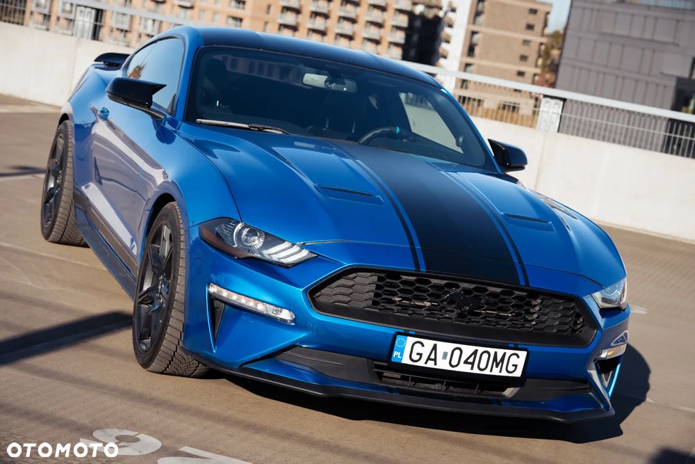 Ford Mustang - 7