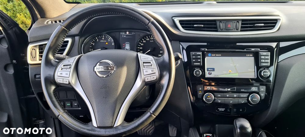 Nissan Qashqai - 14