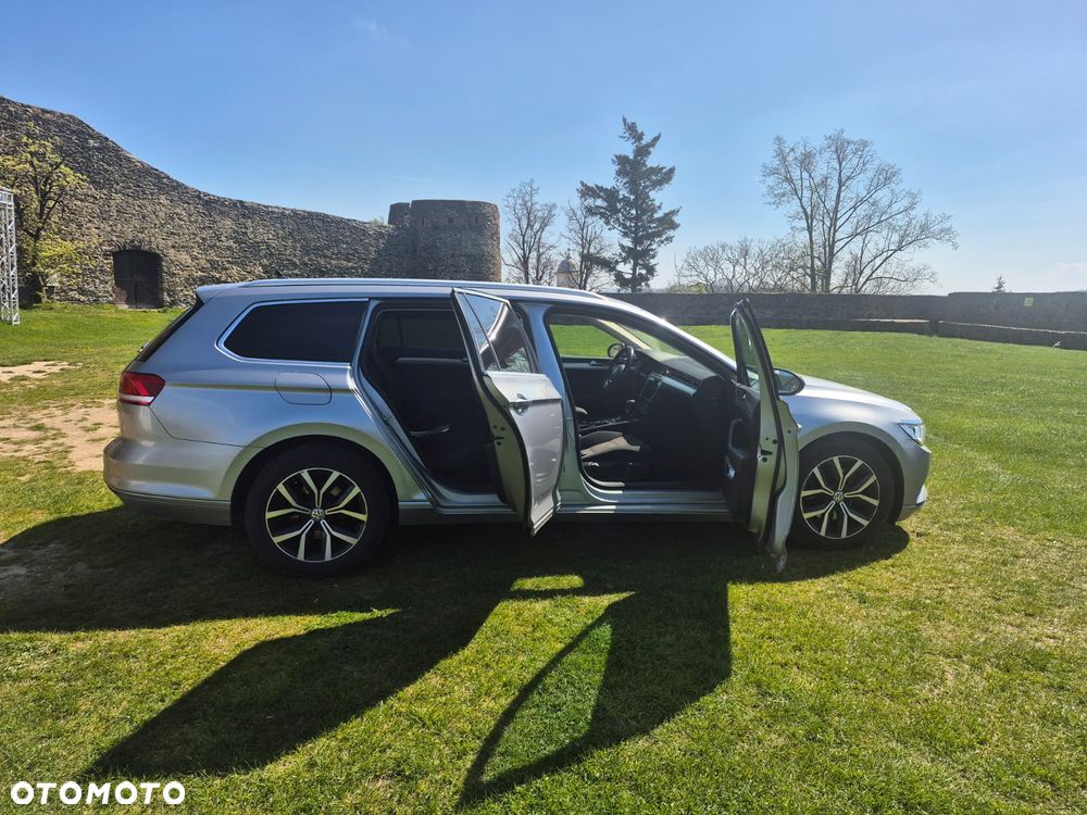 Volkswagen Passat - 5