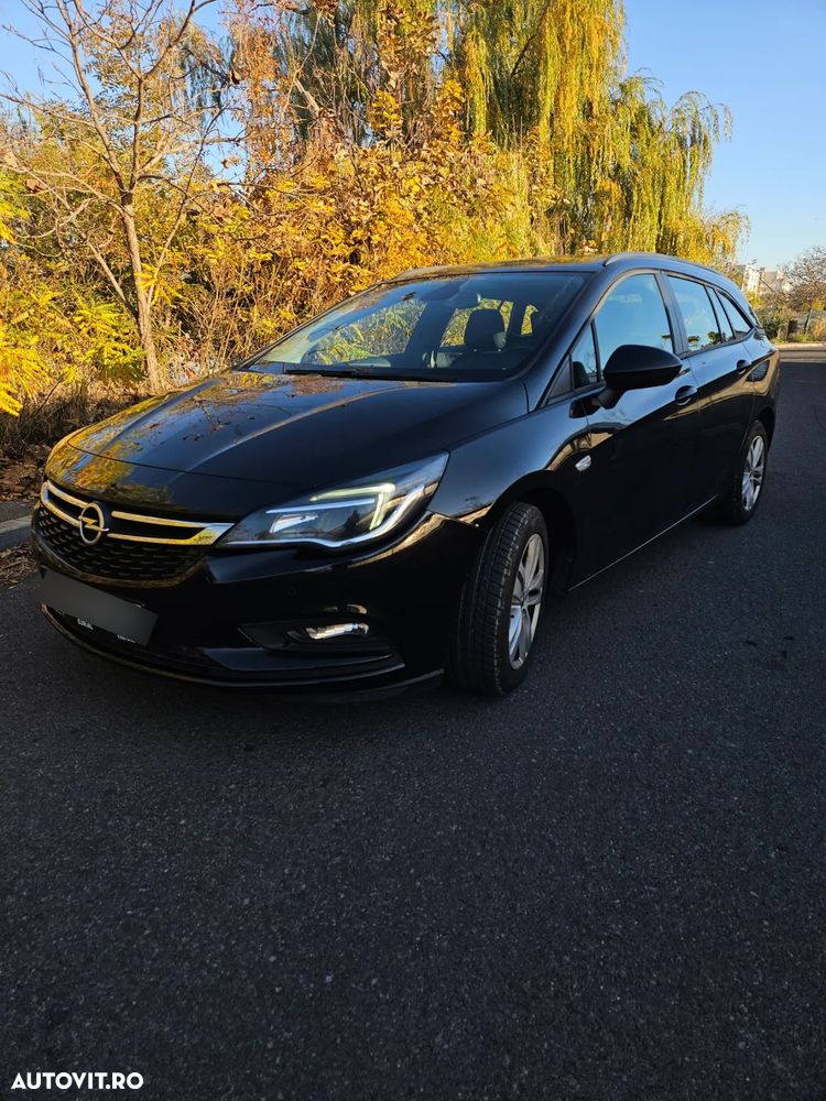 Opel Astra 1.6 CDTI Enjoy Aut. - 1