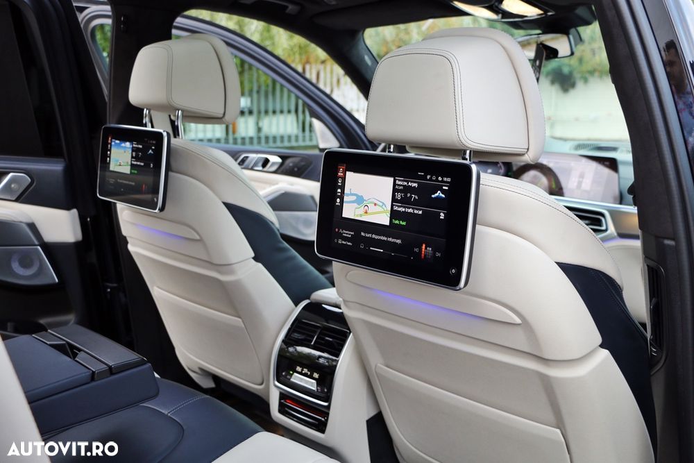 BMW X5 M M50d - 12
