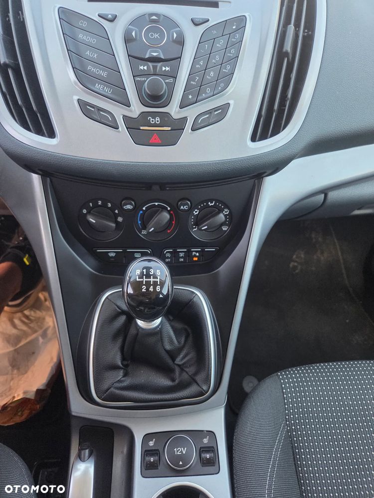 Ford C-MAX - 11