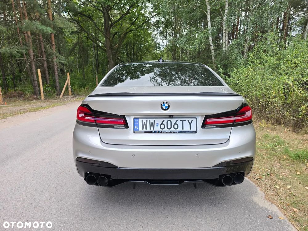 BMW Seria 5 540i M Sport sport - 26
