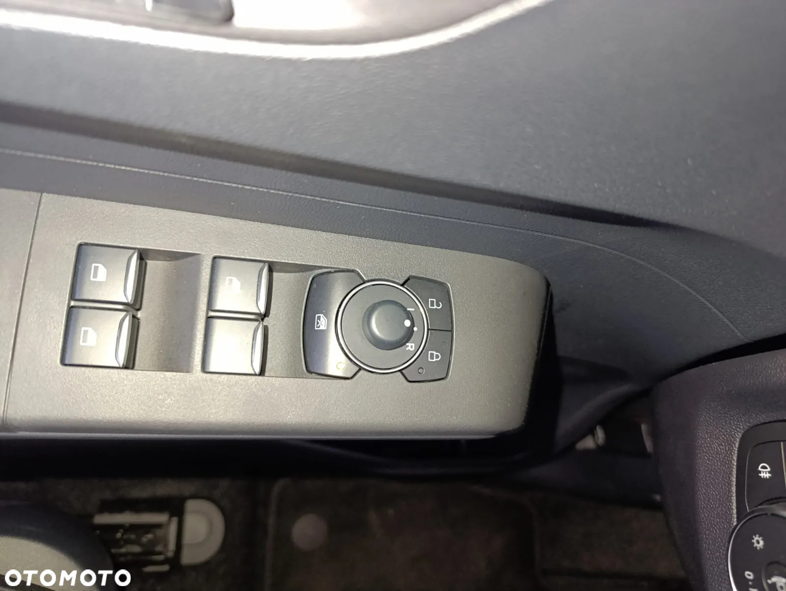 Ford Tourneo Courier - 7