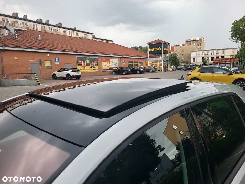 Volkswagen Golf 2.0 TDI SCR DSG Highline - 37