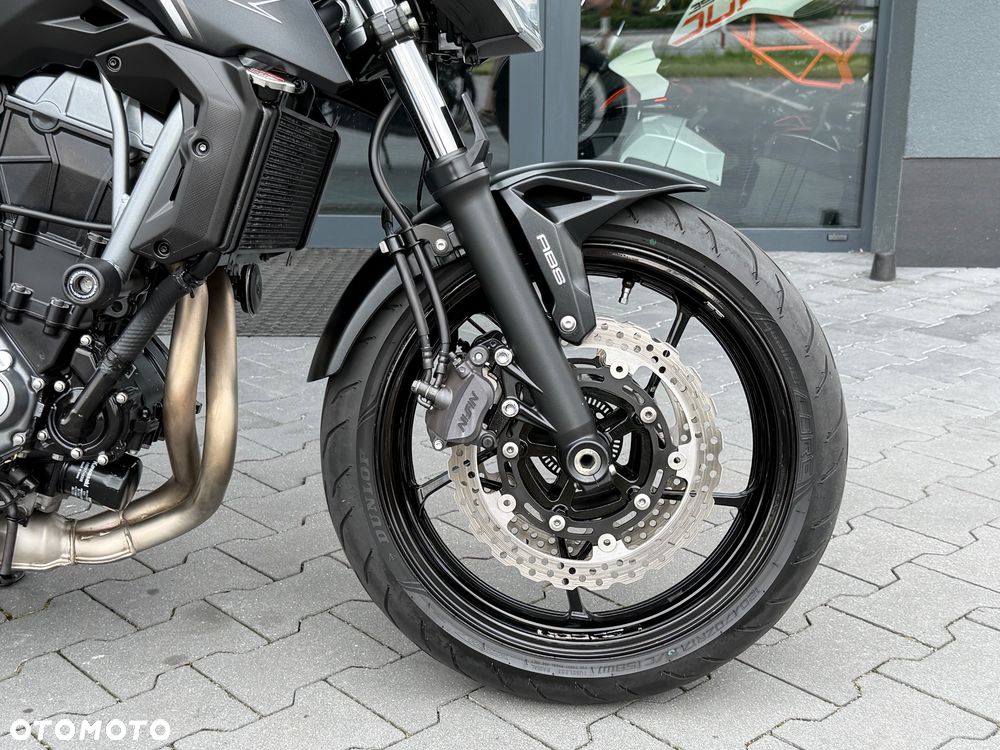 Kawasaki Z 650 - 8