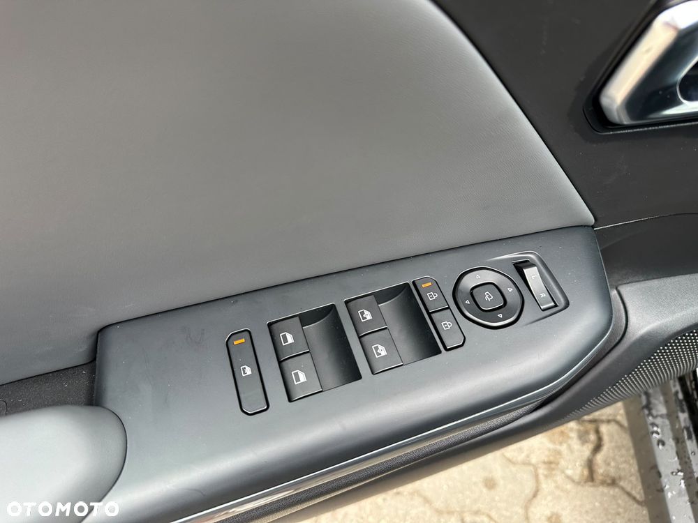 Kia K4 1.6 T-GDI L - 6