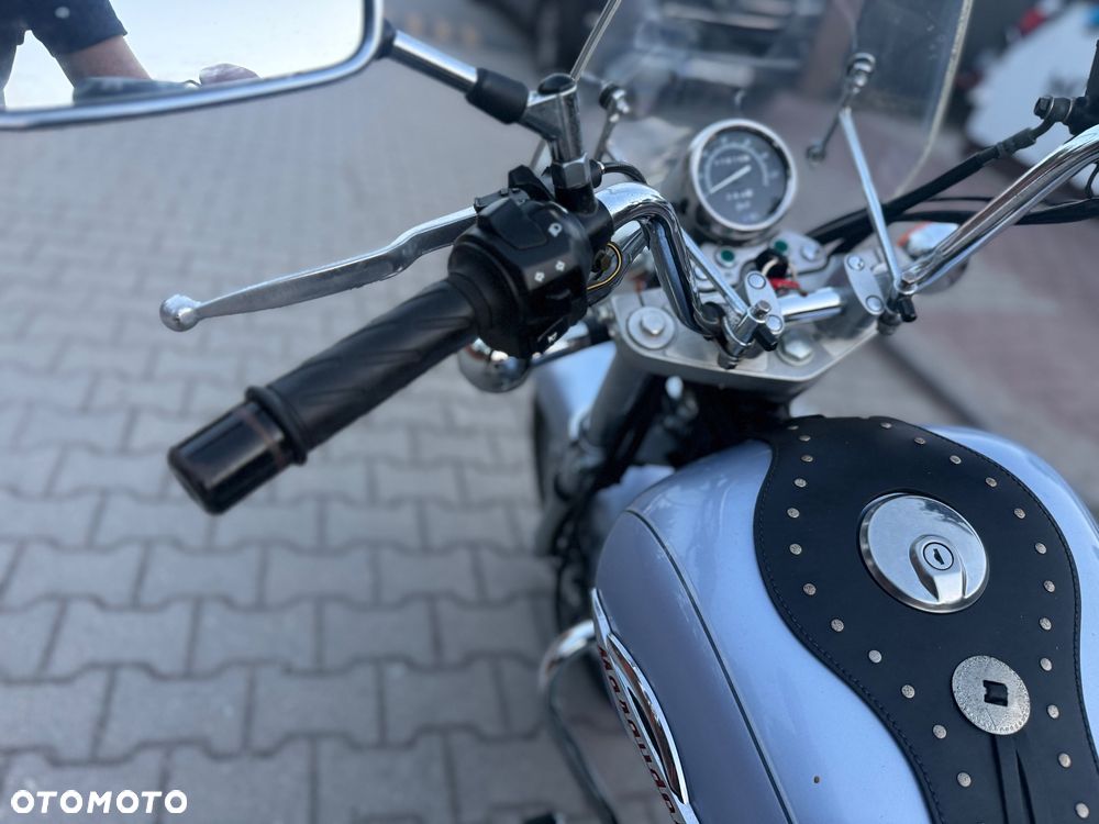 Suzuki GZ - 26