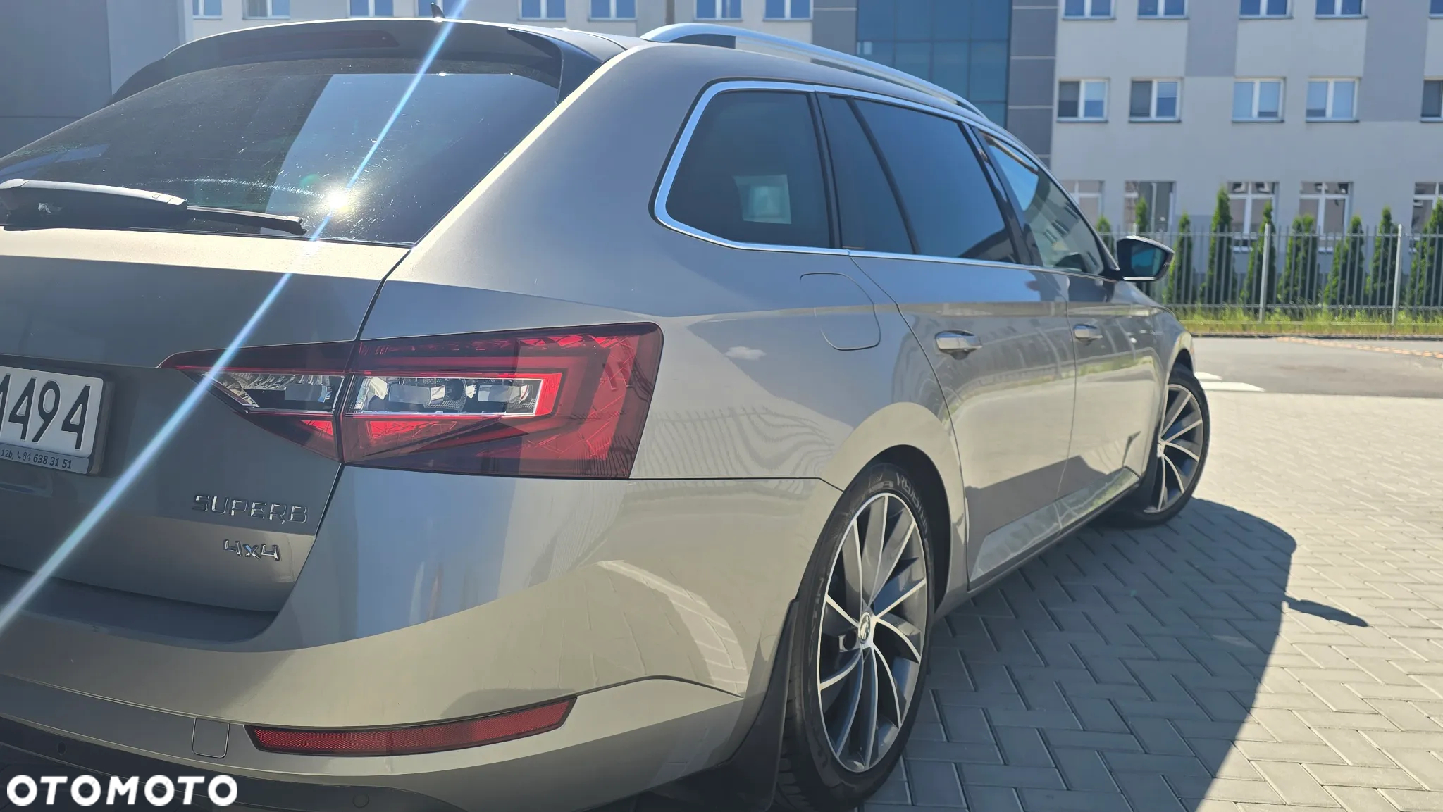 Skoda Superb 2.0 TDI 4x4 L&K DSG - 7